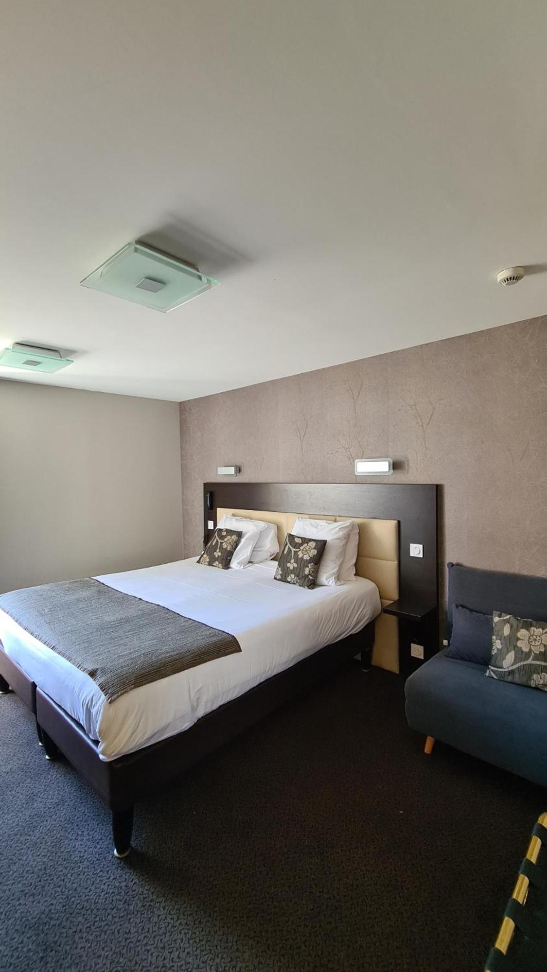 Hotel Reine Mathilde Bayeux